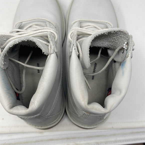 White Timberlands - Picture 9 of 12